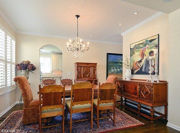 5th image of 1533 N Oakmont Dr