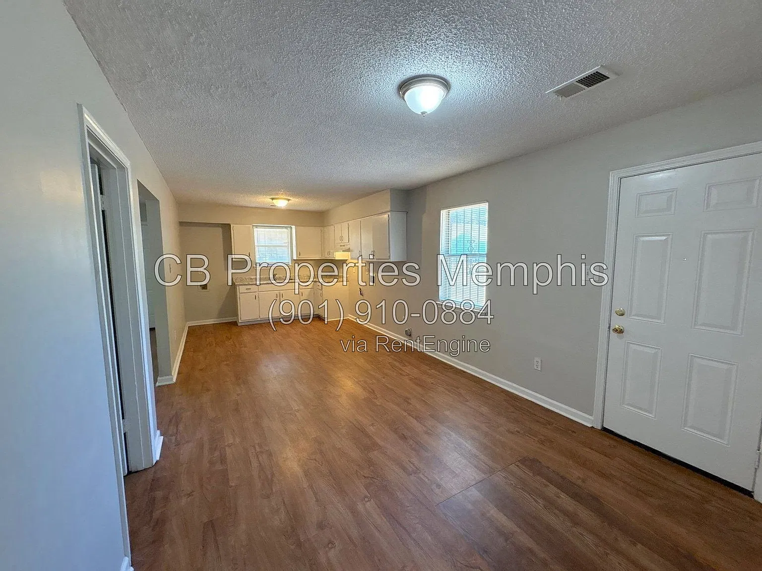 3 bed, 1.0 bath, 1047 sqft, $1,075 — Photo 3