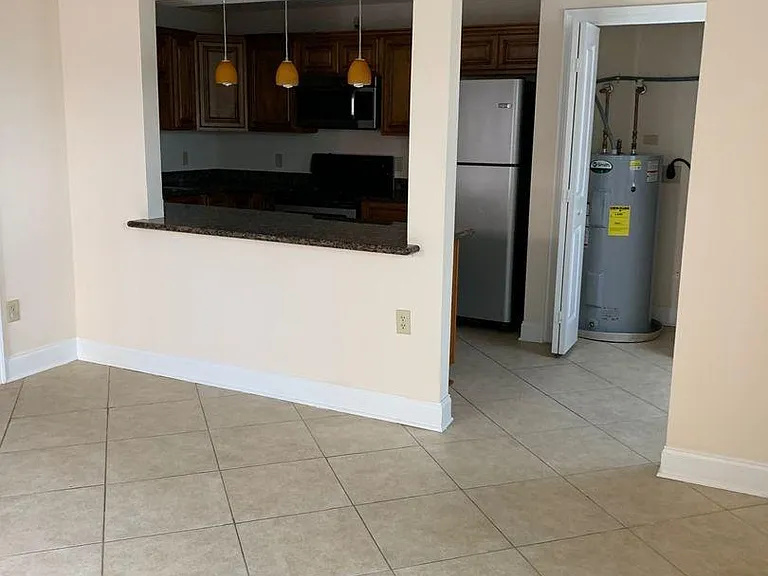 Regency at Metairie — Photo 14
