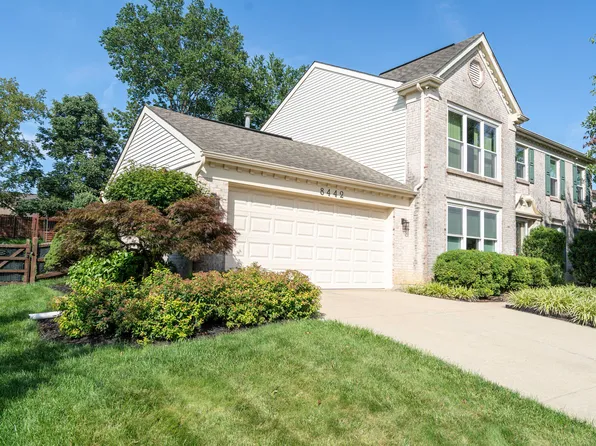 8442 Woodcreek Dr, Florence, KY 41042