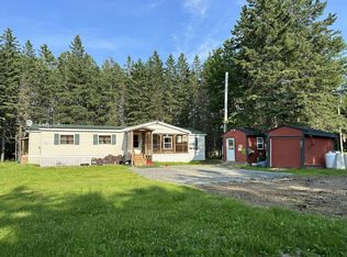 1343 B Rd, Houlton, ME 04730