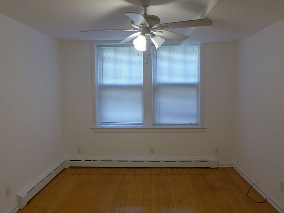 4th image of 3415 N Marshfield Ave #3035478