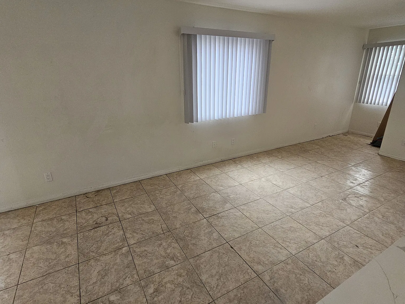 3 bed, 1.5 bath, 1200 sqft, $2,500 — Photo 4