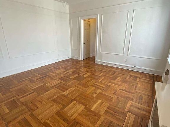 5th image of 27-19 23rd St #44