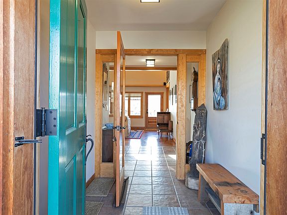 5th image of 8976 Phantom Spring Ln