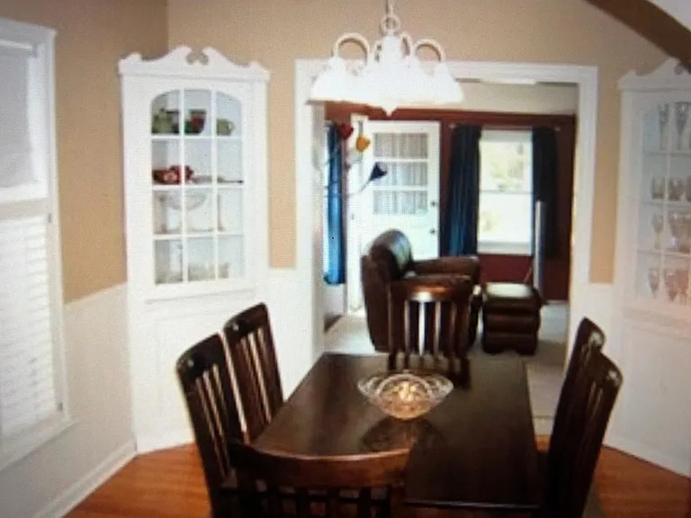 7549 Hiawatha Ave — Photo 8