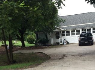 5195 Post Rd, Winston, GA 30187