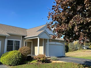 2542 Medinah Ln, Benton Harbor, MI 49022