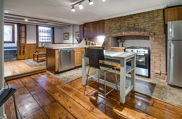 Rented by Brown Harris Stevens | media 23