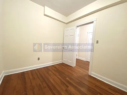Rented by Sovereign Associates | media 7