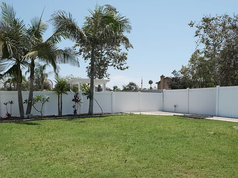 3537 Maguire Rd — Photo 29
