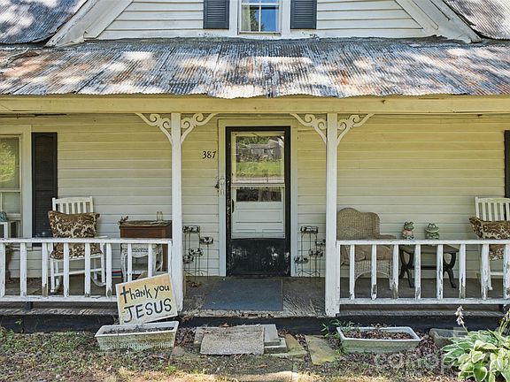 24th image of 387 Beulah Rd