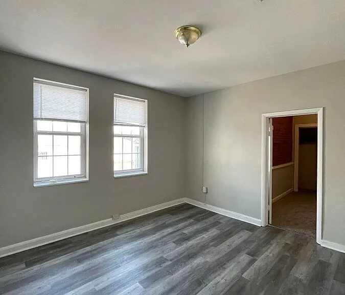 1186 Hamlet St #C — Photo 3