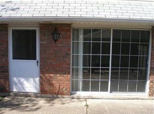 7970 Mentor Ave APT I02, Mentor, OH 44060