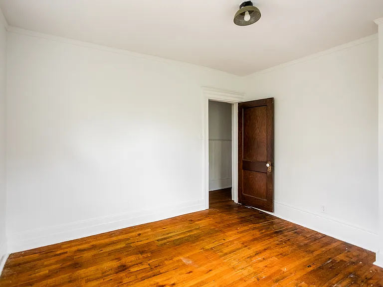 364 W Grand Blvd #1 — Photo 15