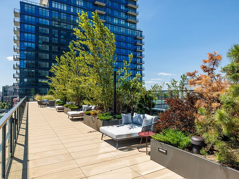 500 Degraw St #221 — Photo 16