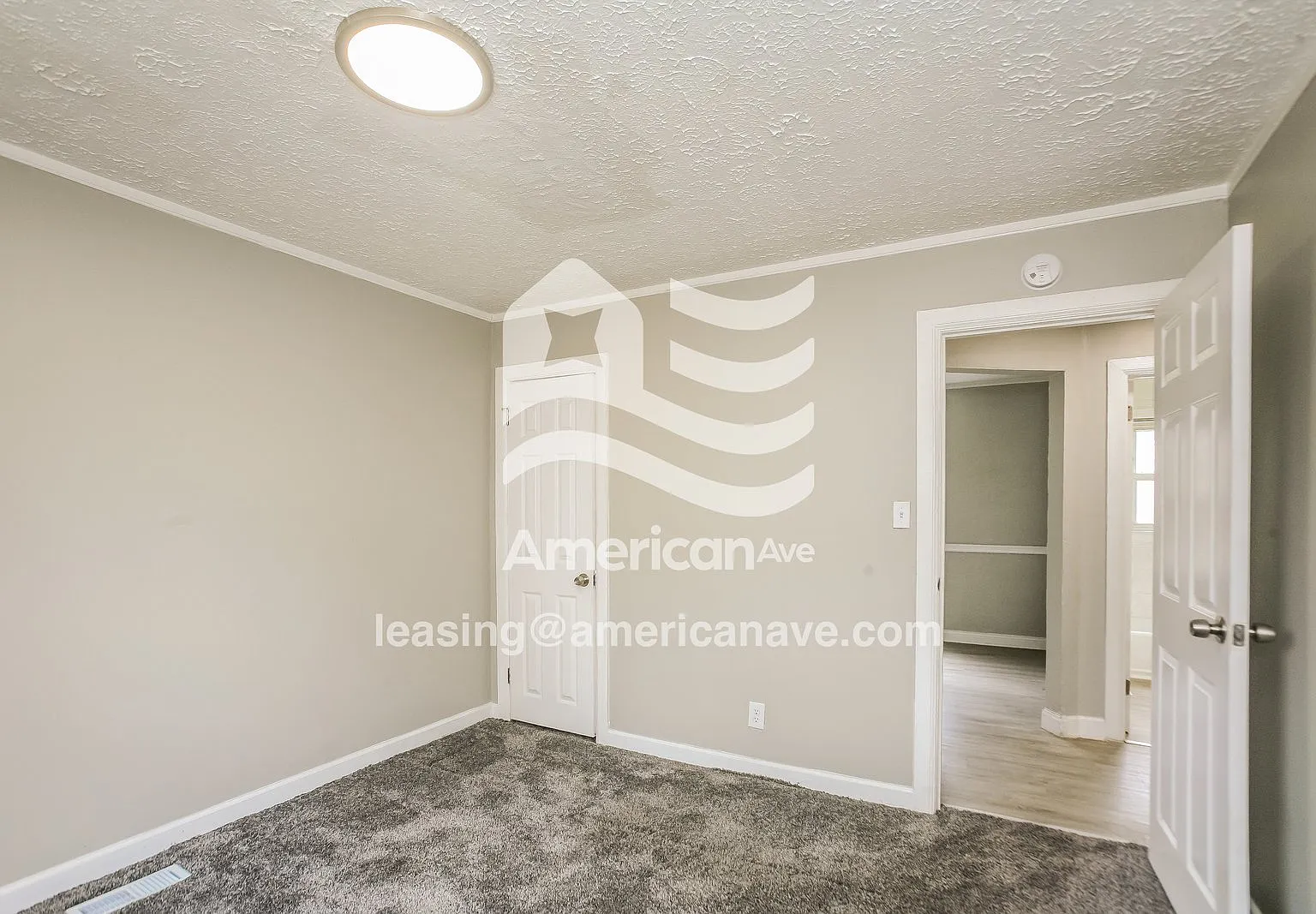 3 bed, 2.0 bath, 1377 sqft, $1,617 — Photo 3