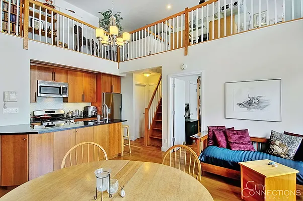 Sold by City Connections Realty | media 15