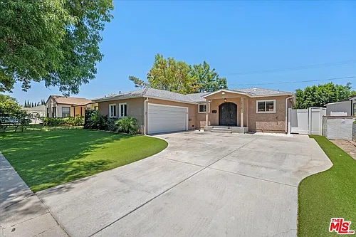18725 Martha St Photo 1