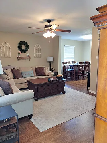 1007 Bright Cir Photo 1