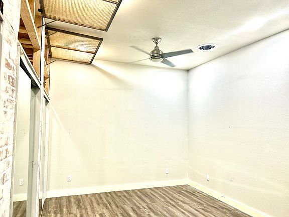 3rd image of 9000 Blue Hill Ct #C