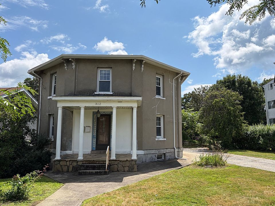 1st image of 312 Plantation St
