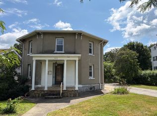 312 Plantation St, Worcester, MA 01604