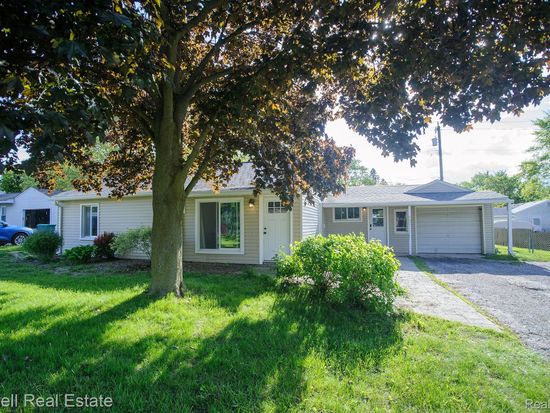 2575 Walnut Rd, Auburn Hills, MI 48326