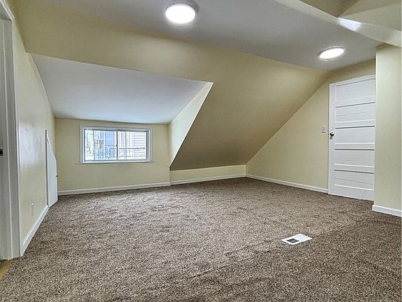3rd image of 486 Leroy Ave