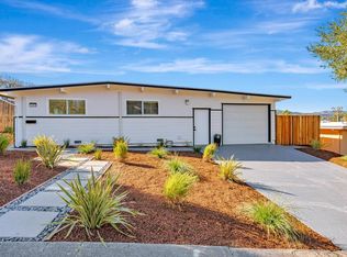 1090 Greenwood Dr, Novato, CA 94947