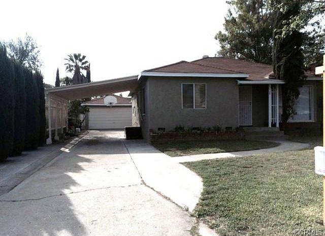 1st image of 203 N Walnuthaven Dr