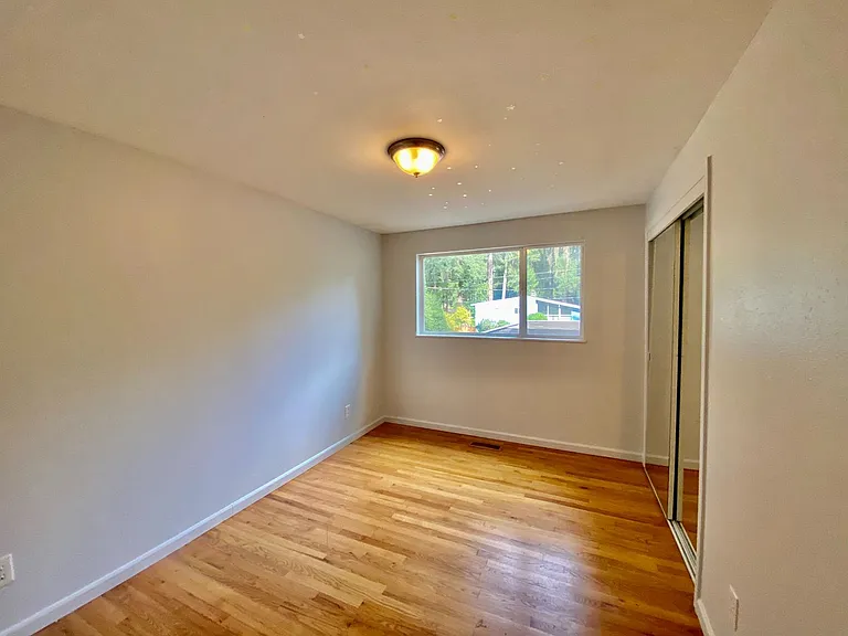 1815 152nd Ave SE — Photo 6