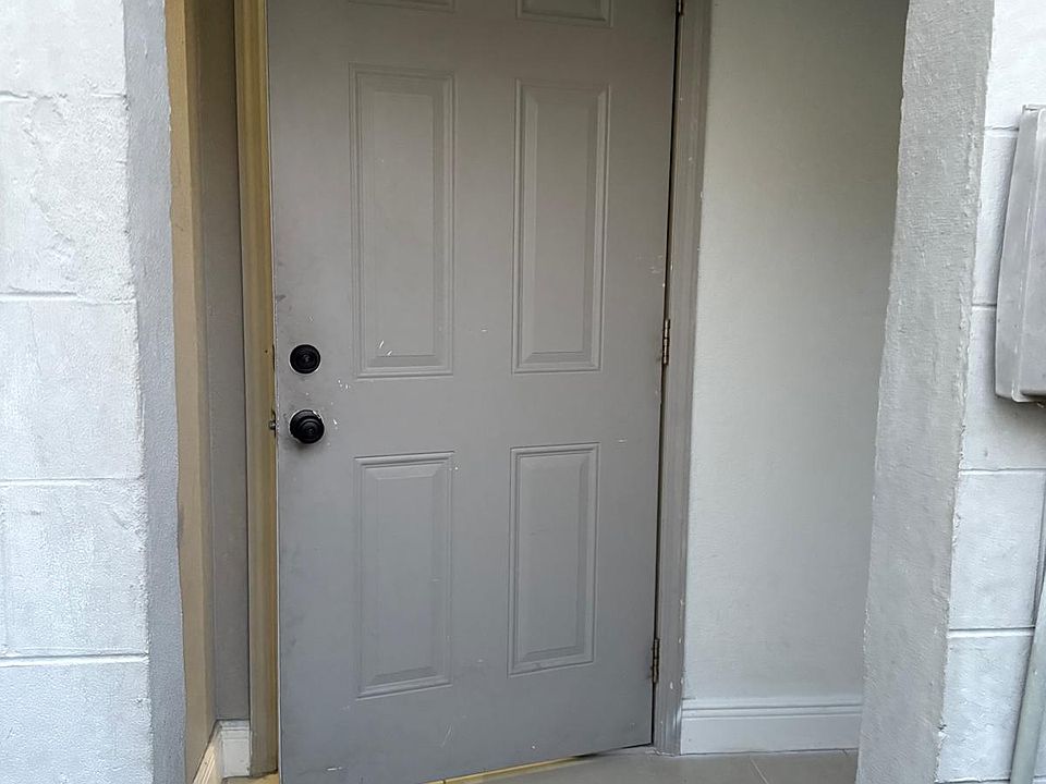 1st image of 8518 Woodlake Dr #2