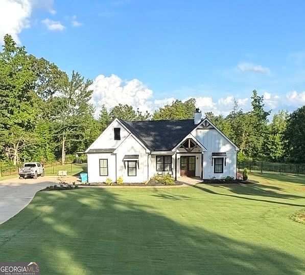 1st image of 292 Old South River Rd