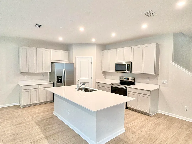 2935 Darlington Oak Rd — Photo 10