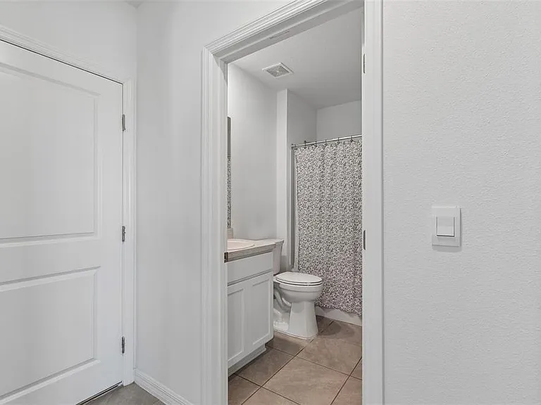 3406 Grassy Knoll Ct — Photo 37