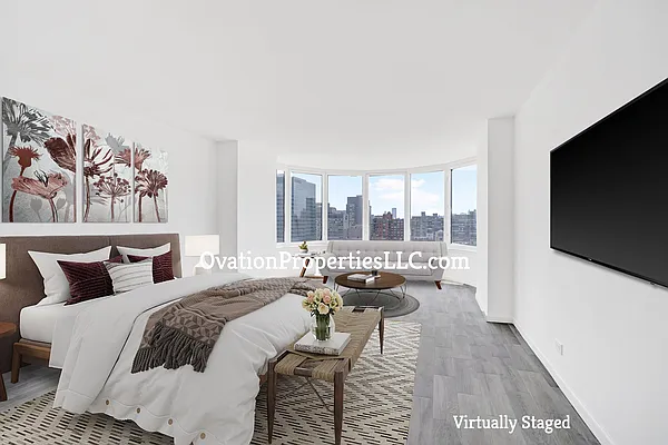 Rented by R New York | media 6