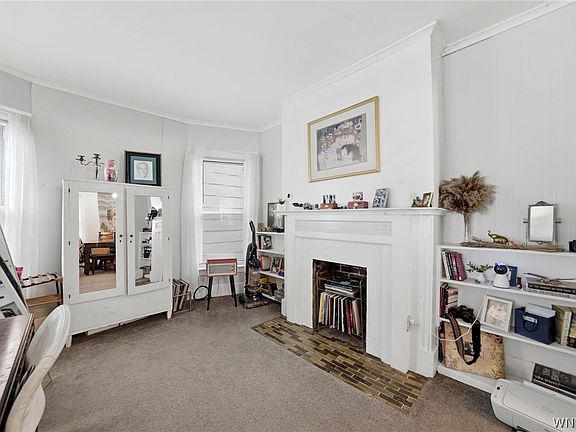 4th image of 110 Greenfield St