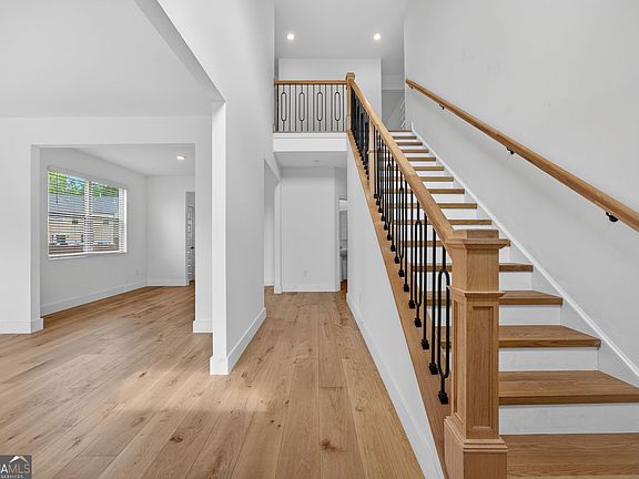 4th image of 659 Azalea Bloom Dr