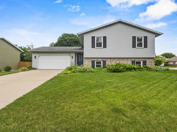 1204 Centennial Pkwy, Waunakee, WI 53597
