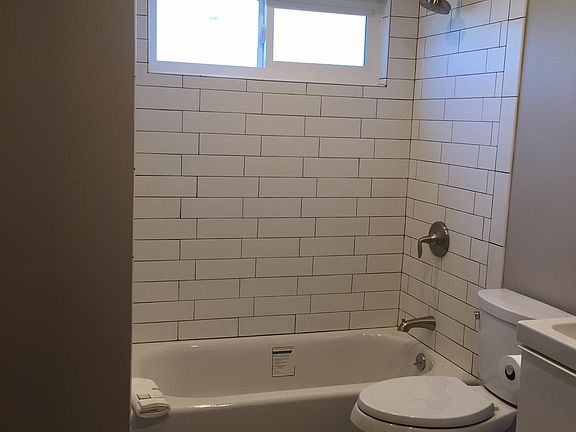 Full bathroom upstairs with 2 nice size bedrooms.