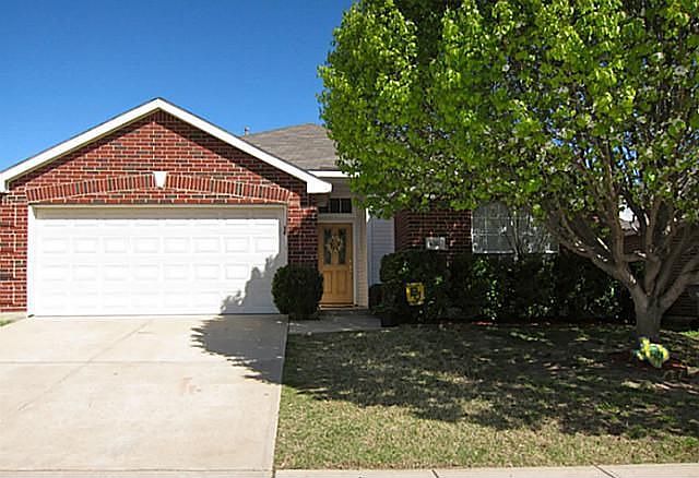 1st image of 6207 Hillside Ln