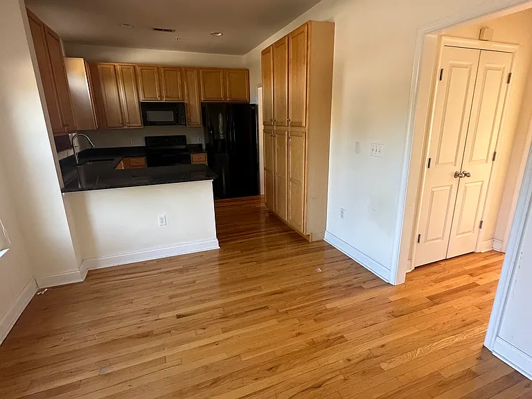 929 Gracie Way — Photo 8