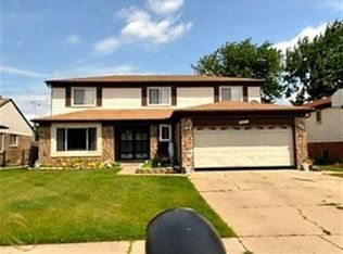 4151 Coplin Dr, Sterling Heights, MI 48310