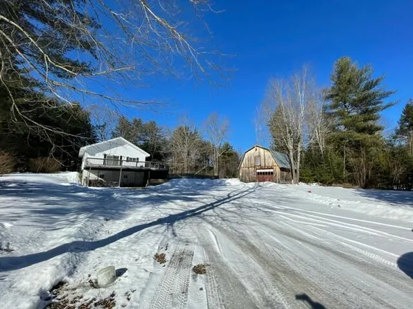 300 Canaan Road, Clinton, ME 04927