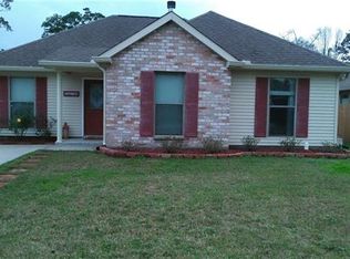 2272 Destin St, Mandeville, LA 70448