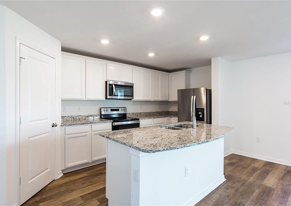 29229 Fedora Cir, Brooksville, FL 34602 MLS T3448827 Zillow