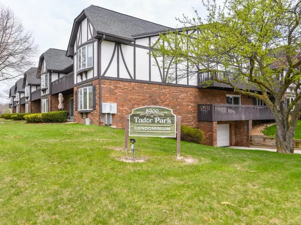 8900 North Park Plaza COURT #115, Brown Deer, WI 53223