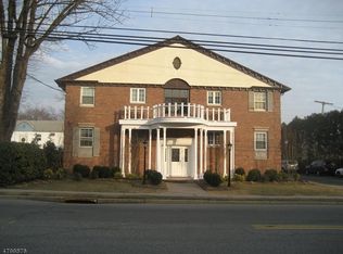 206 Main St #C1007-1007, Millburn, NJ 07041