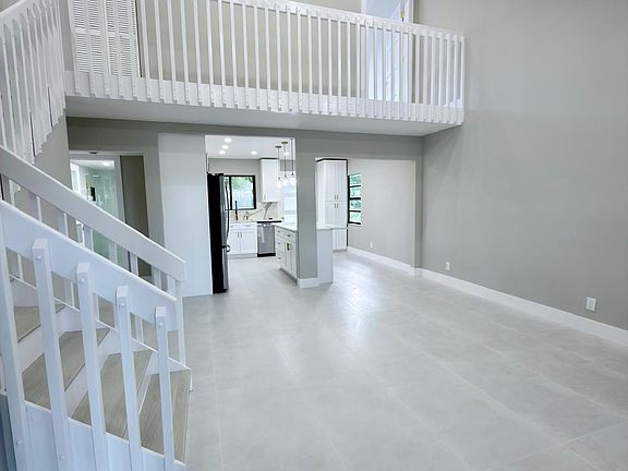 2nd image of 46 Tara Lakes Drive E